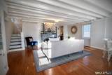 19 Elaine Road - Photo 3