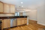 25 Cassandra Boulevard - Photo 9