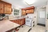 9 Howe Road - Photo 6