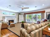 77 Merwin Avenue - Photo 14