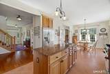 124 Old Maids Lane - Photo 12