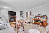 33 Deforest Drive - Photo 5