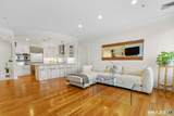 85 Memorial Road - Photo 9