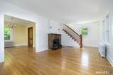 16 Vine Road - Photo 2