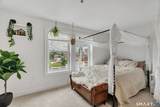 461 Bank Street - Photo 17