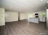 6 Warren Road - Photo 17