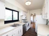 44 Strawberry Hill Avenue - Photo 11