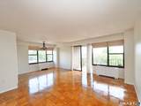 44 Strawberry Hill Avenue - Photo 4
