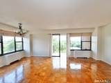 44 Strawberry Hill Avenue - Photo 5
