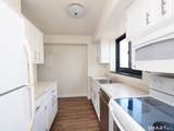 44 Strawberry Hill Avenue - Photo 9
