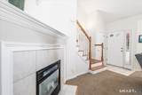 172 Summerfield Gardens - Photo 7