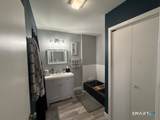 111 Harbour Close - Photo 17