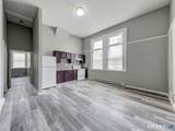 111 Franklin Square - Photo 7