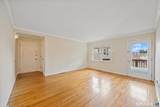 111 Strathmore Lane - Photo 4
