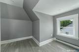 220 Newbury Street - Photo 29
