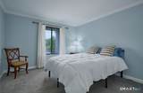 6 Hollyberry Lane - Photo 15