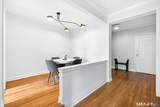 70 Strawberry Hill Avenue - Photo 8