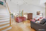 30 Yorkshire Drive - Photo 10