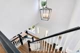 8 View Street - Photo 2