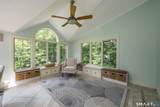 8 Squire Lane - Photo 13