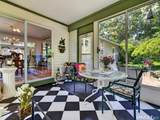 6 Essex Lane - Photo 18