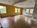 597 Farmington Avenue - Photo 9