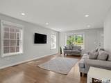 42 Chestnut Street - Photo 3