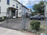236 Brooks Street - Photo 16
