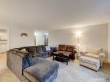 21 Hickory Hill - Photo 6
