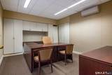 3 Essex Square - Photo 8