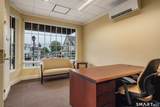 3 Essex Square - Photo 9