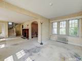 257 Walnut Street - Photo 15