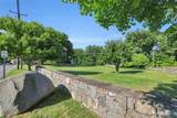 1 Gate Road - Photo 4