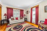 137 Fairlawn Avenue - Photo 13