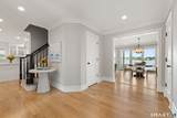 30 Shorefront Park - Photo 8