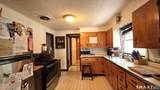28 Elberta Avenue - Photo 5