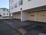 324 Strawberry Hill Avenue - Photo 10