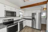 320 Mapleton Avenue - Photo 15