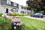 15 Bridgewater Common - Photo 1