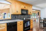 17 Julius Drive - Photo 14