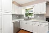 245 Oakwood Drive - Photo 3