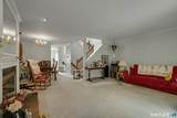12 Boulevard Drive - Photo 4