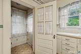 107 Wolfpit Avenue - Photo 6