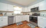 634 Bradley Street - Photo 3