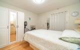 634 Bradley Street - Photo 9