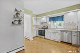 174 Hopkins Place - Photo 15