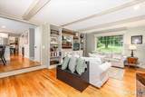 121 Carriage Drive - Photo 14