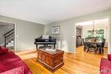 121 Carriage Drive - Photo 8