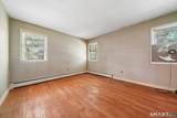 112 Grumman Avenue - Photo 10