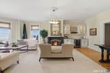 597 Pequot Avenue - Photo 9